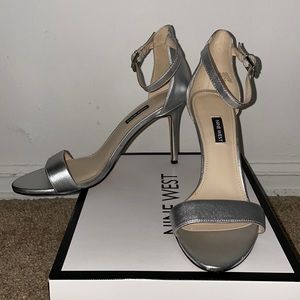 Nine West Silver Leather Mana Ankle Strap Sandals